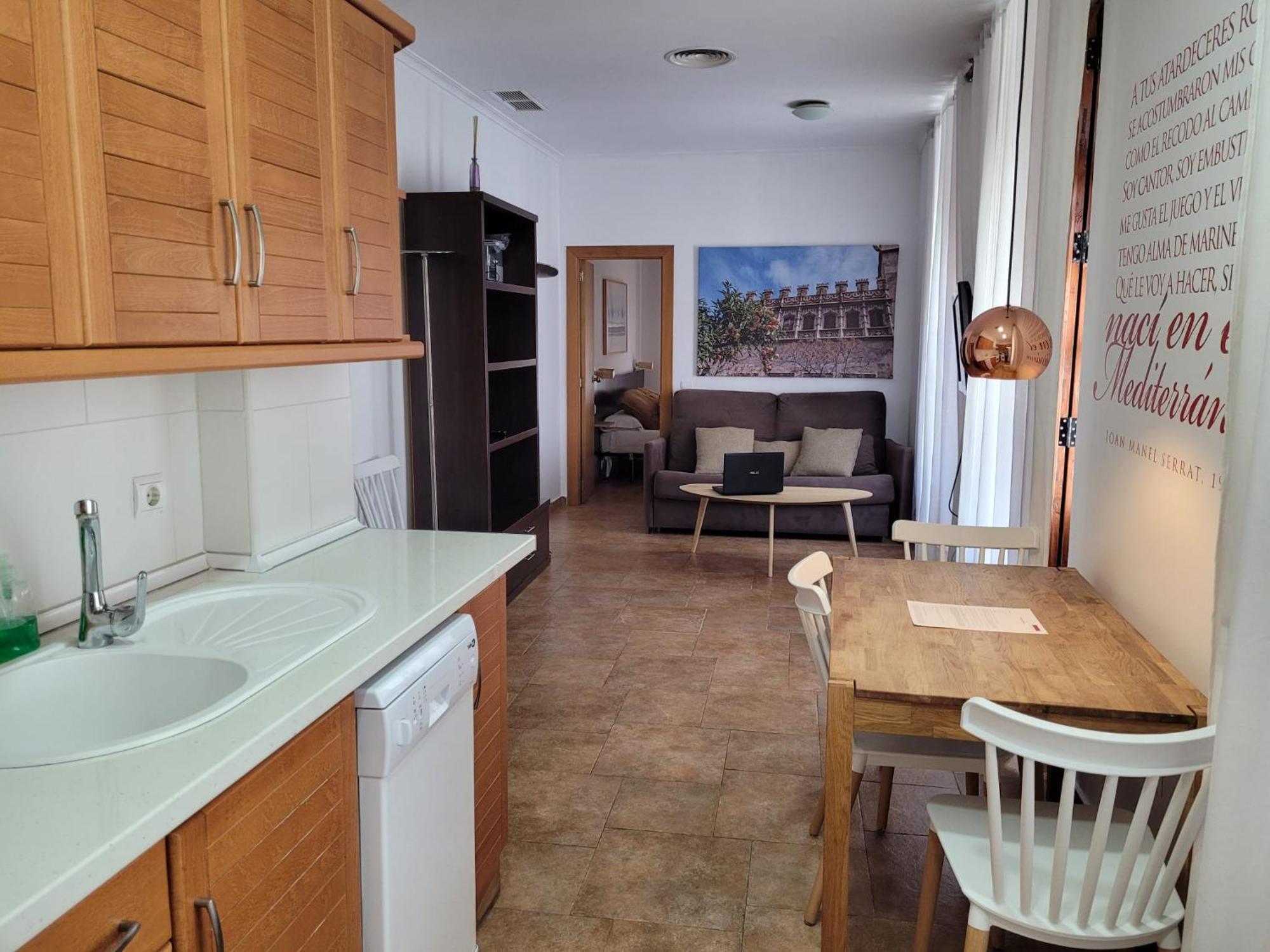 Living Valencia Apartments - Merced Εξωτερικό φωτογραφία